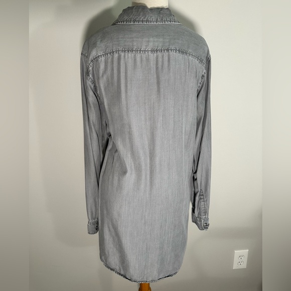 Chambray Button Down Shirt - Picture 2 of 4